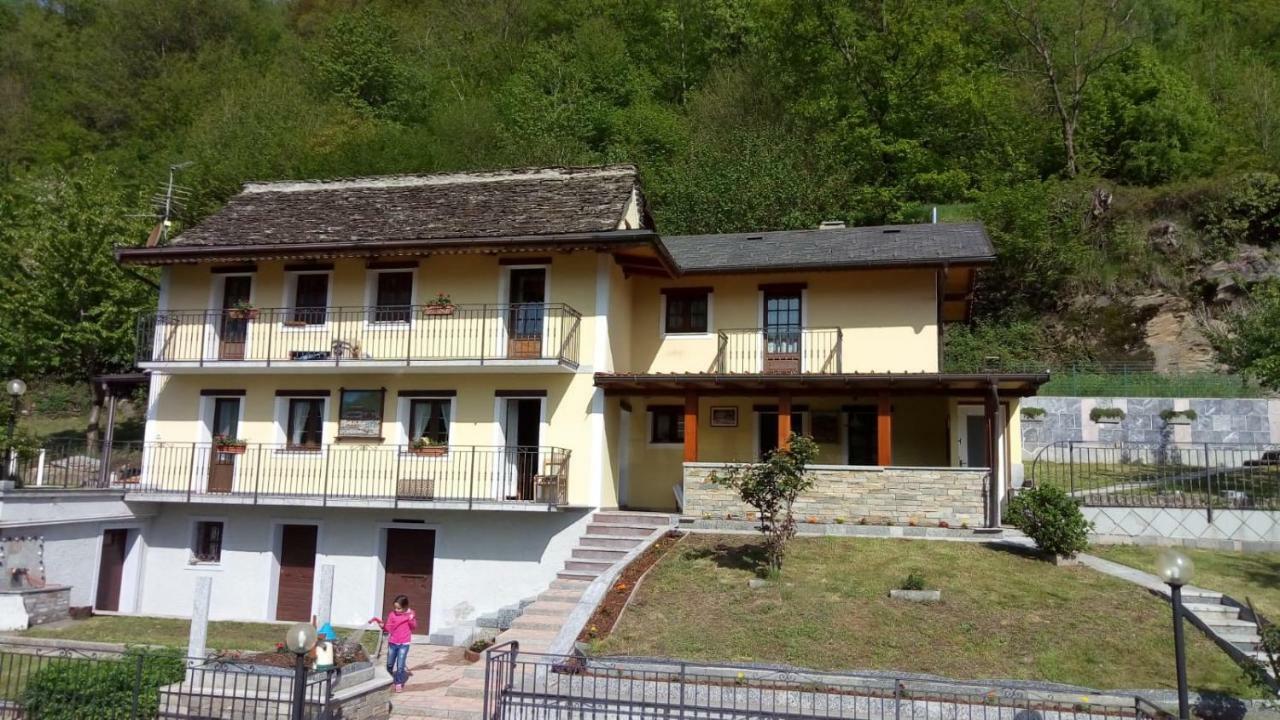 Cat Marvei Apartment Villadossola Exterior photo